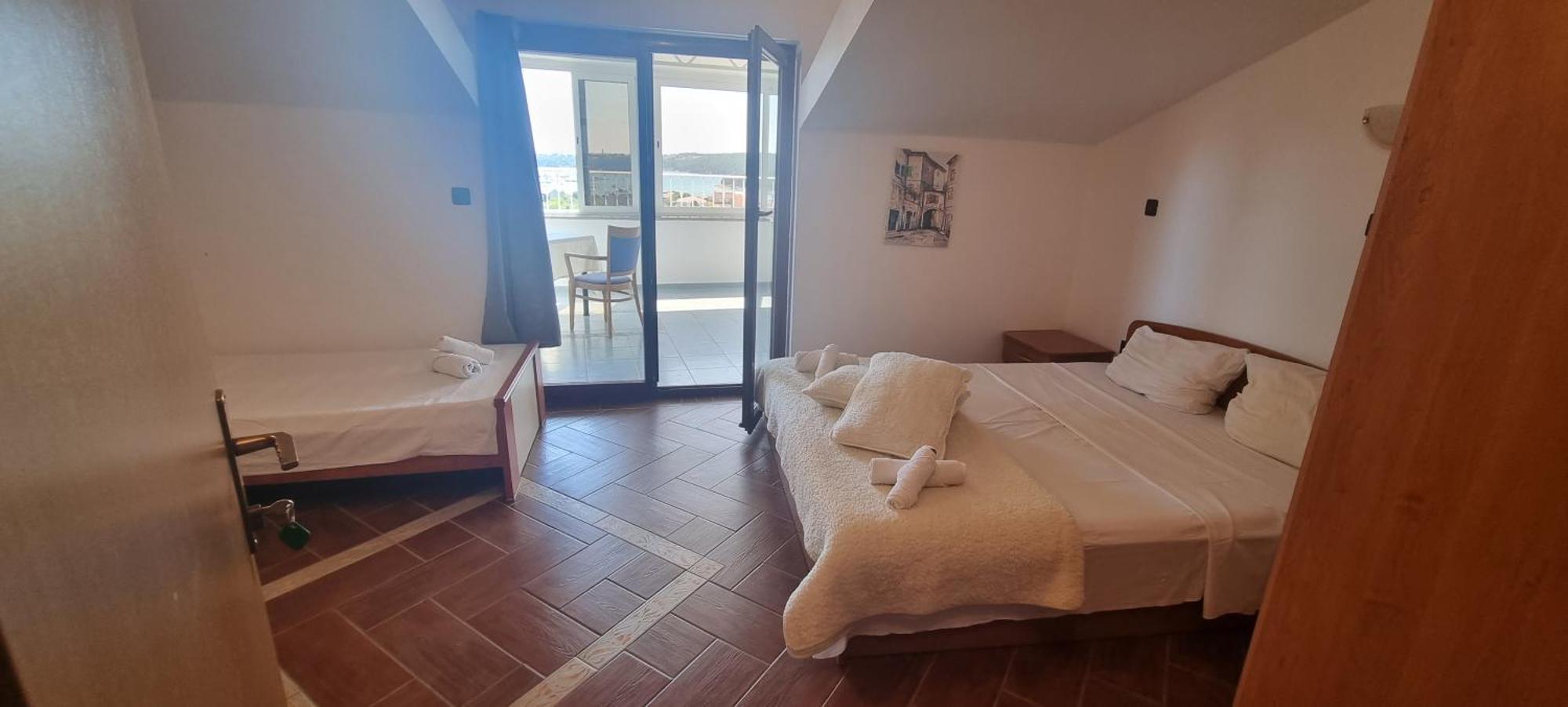 Laura Rooms Medulin Exterior foto